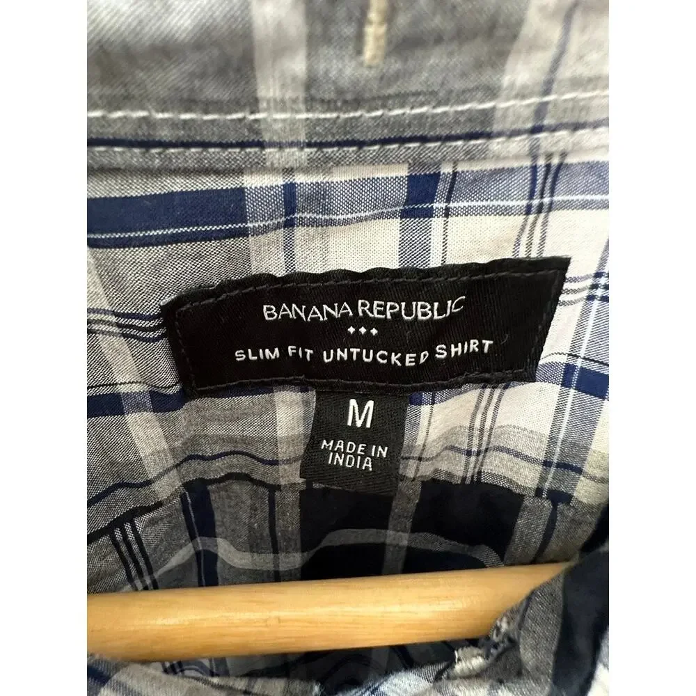 Banana Republic Blue Check Slim Fit Untucked Button Down Shirt Men's Medium